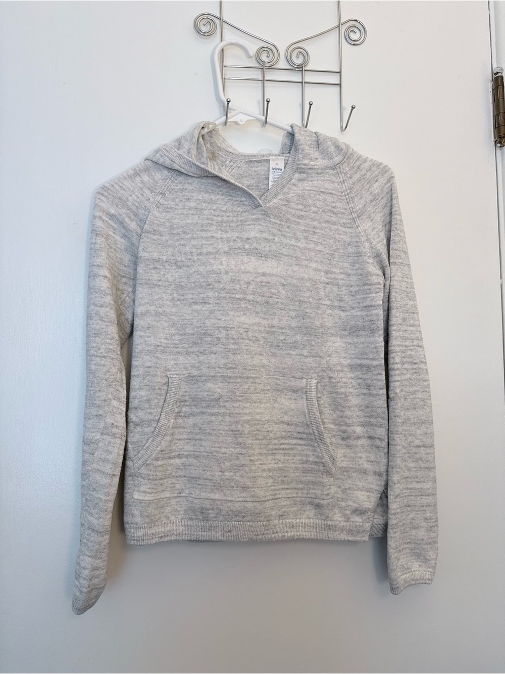 Ivivva Heather Gray Hooded Pullover